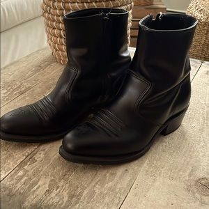 Men’s Black Ankle Boots- Size 8 1/2
